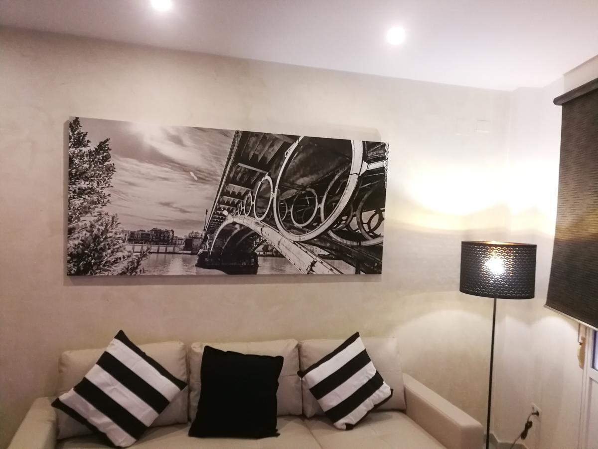 Apartamento Alfalfa Apartment Seville Exterior photo